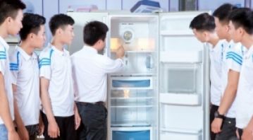 Nguyên nhân và cách khắc phục tủ lạnh mới bị nóng hai bên